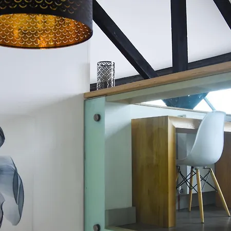 The Old Coach House: Luxury Harbourside