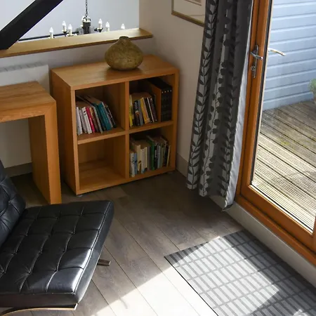 The Old Coach House: Luxury Harbourside