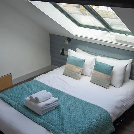 アパート The Old Coach House: Luxury Harbourside