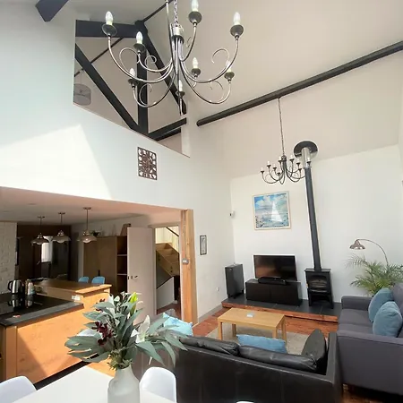 The Old Coach House, Luxury Harbourside Appartement Bristol