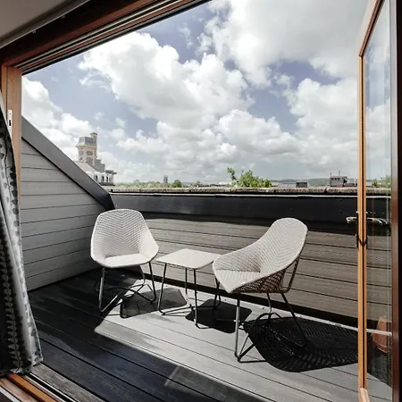 The Old Coach House, Luxury Harbourside 브리스틀
