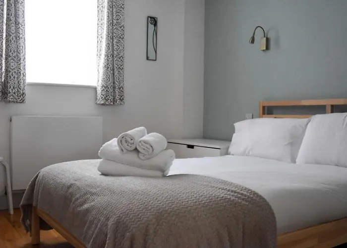 The Old Coach House: Luxury Harbourside