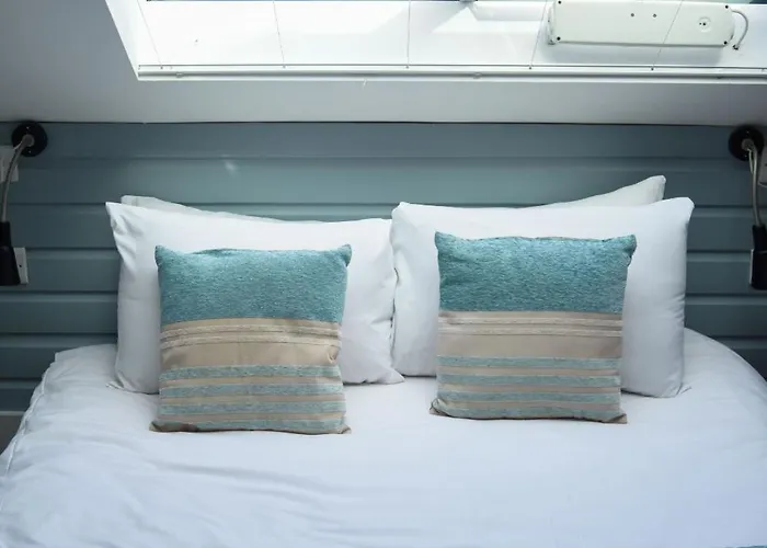 The Old Coach House: Luxury Harbourside * Bristol